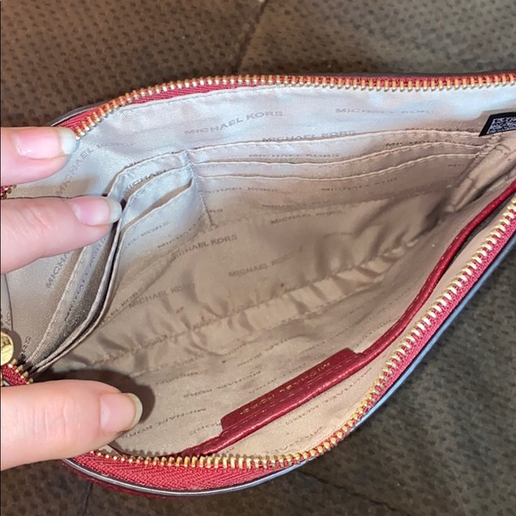 Michael Kors Dark Red Large Wristlet/ Bag - Picture 3 of 6
